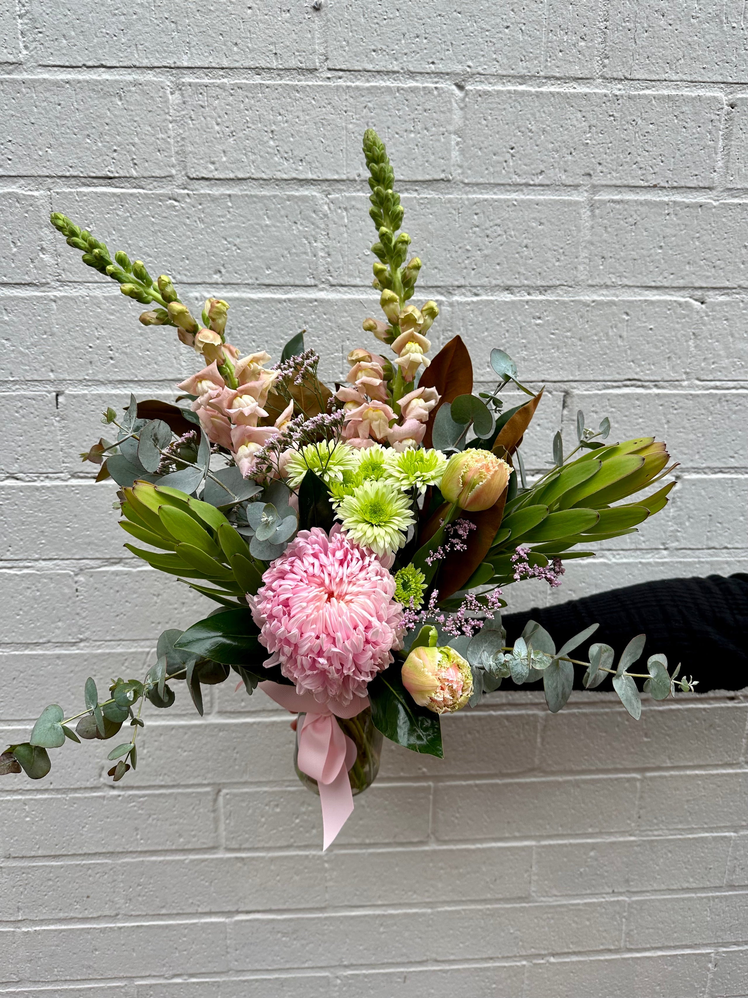 Flowers + Gifts Albury/Wodonga The Flower Girl