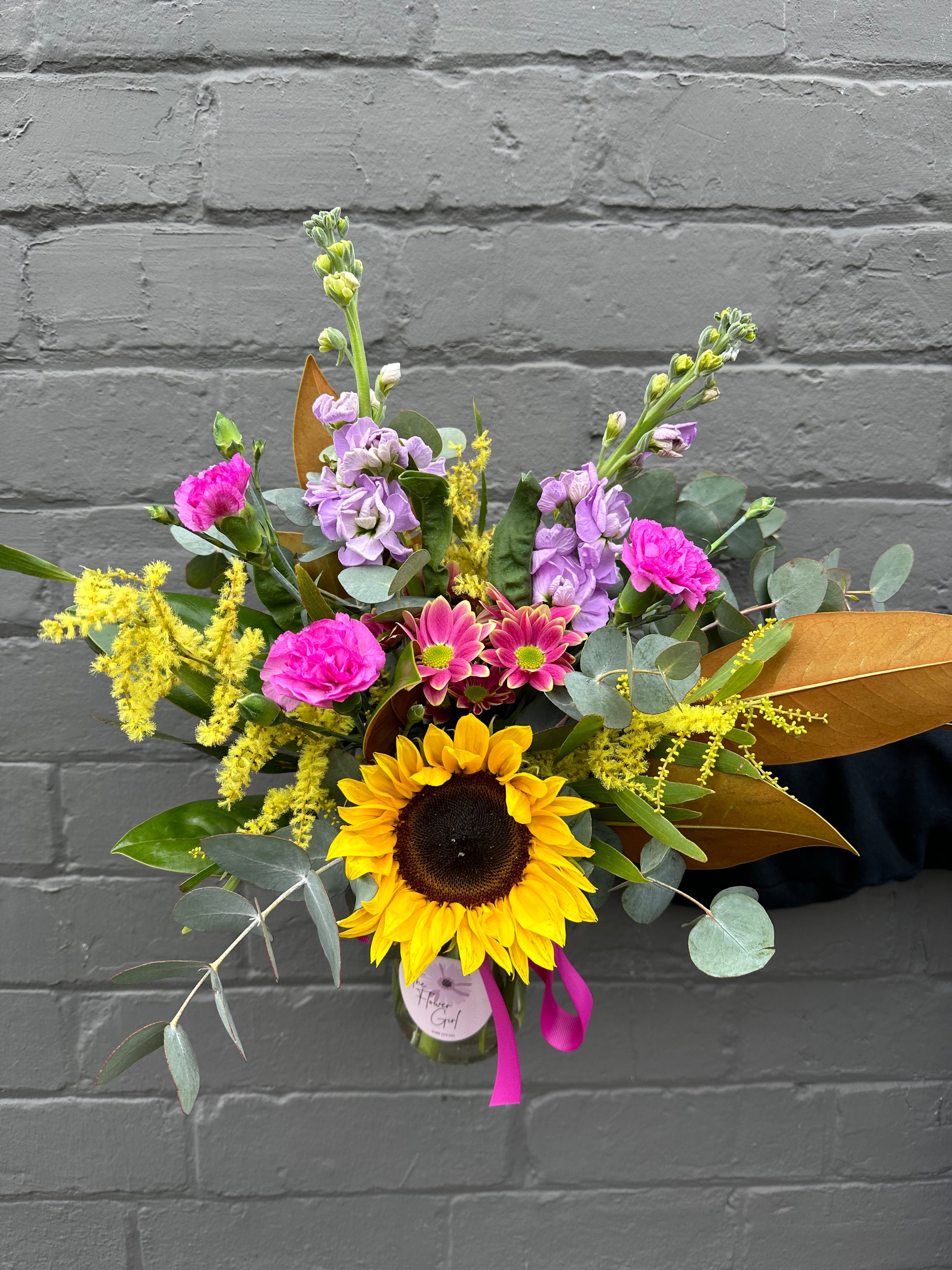 Flowers + Gifts Albury/Wodonga The Flower Girl