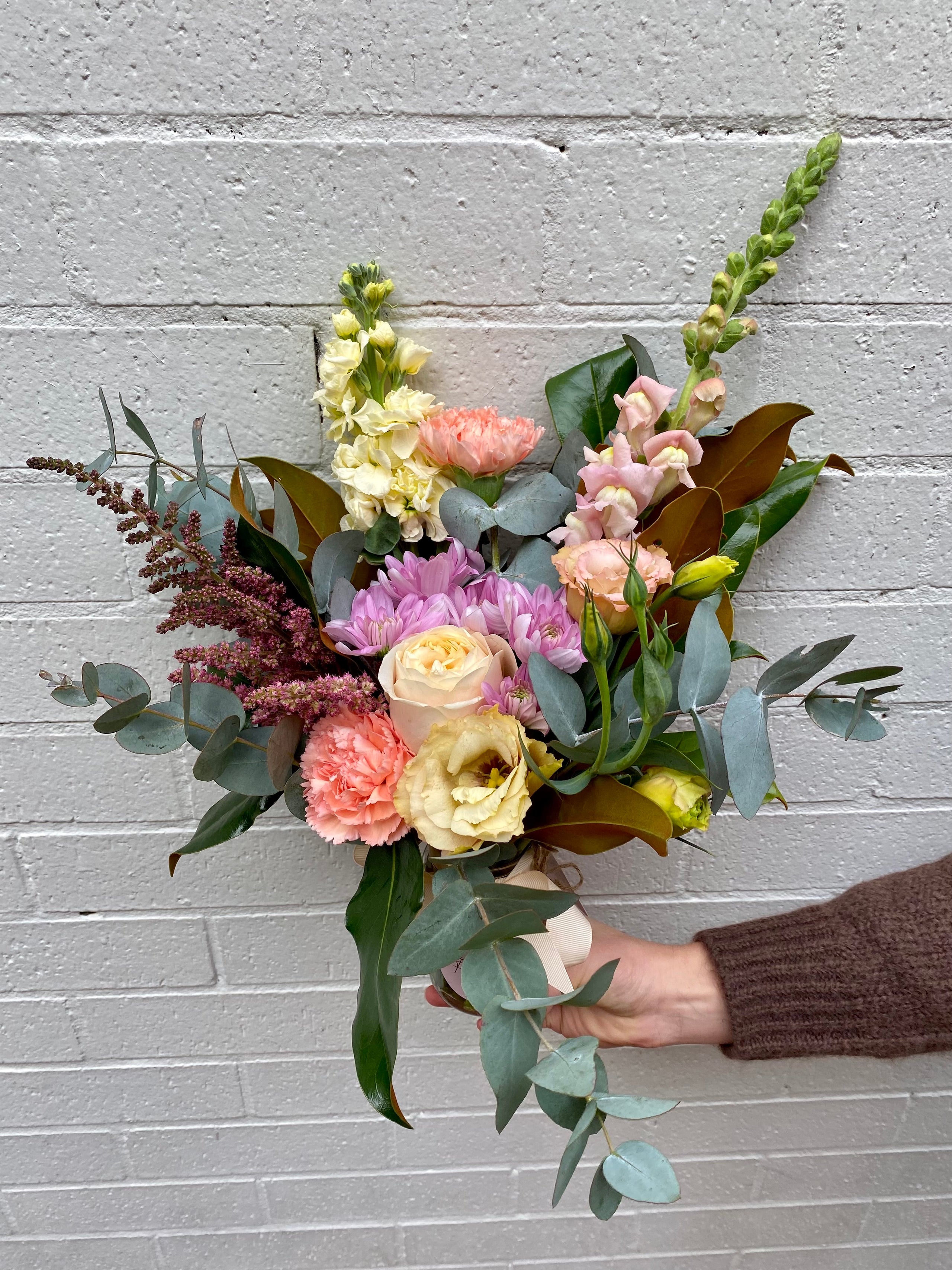 Flowers + Gifts Albury/Wodonga The Flower Girl